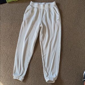 ALO Waffle Weekend Escape Jogger